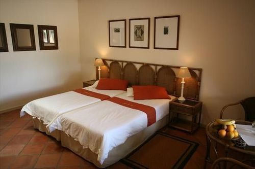 Auas Safari Lodge Falena Экстерьер фото