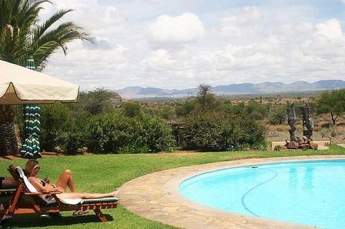 Auas Safari Lodge Falena Экстерьер фото